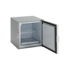 Kép 1/3 - CRUISE 40 l hűtő/fagyasztó "CUBE" 12/24V fehér ajtó