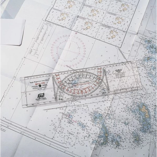 Navigációs plotter, piros-fek.
