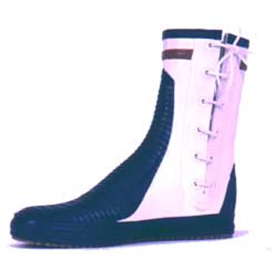 Csizma Dinghy 37