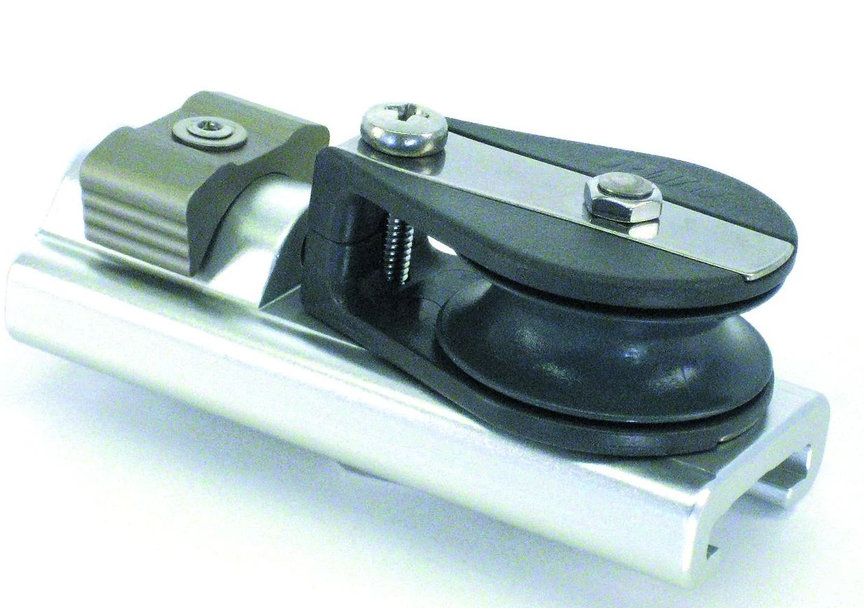 Reffkocsi T-25 sínre, fekvőcsigával