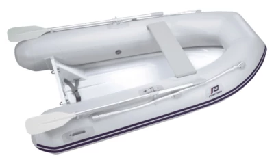 YACHT SZÉRIA
